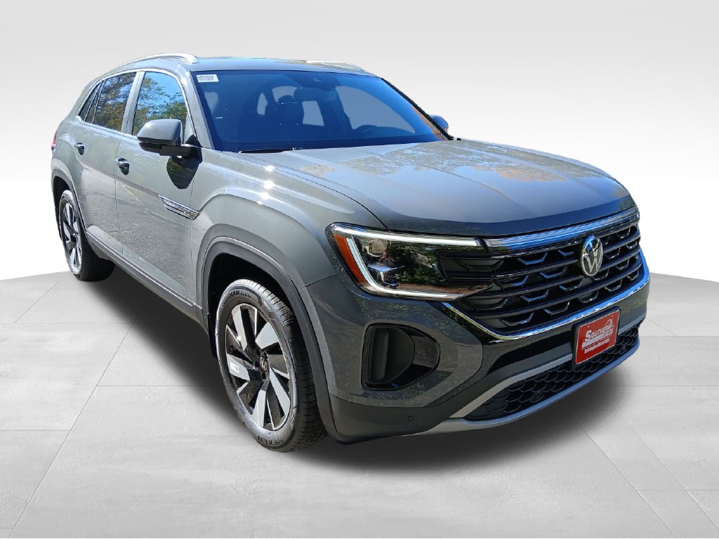 New 2026 Gray Volkswagen SE w/Technology image 7