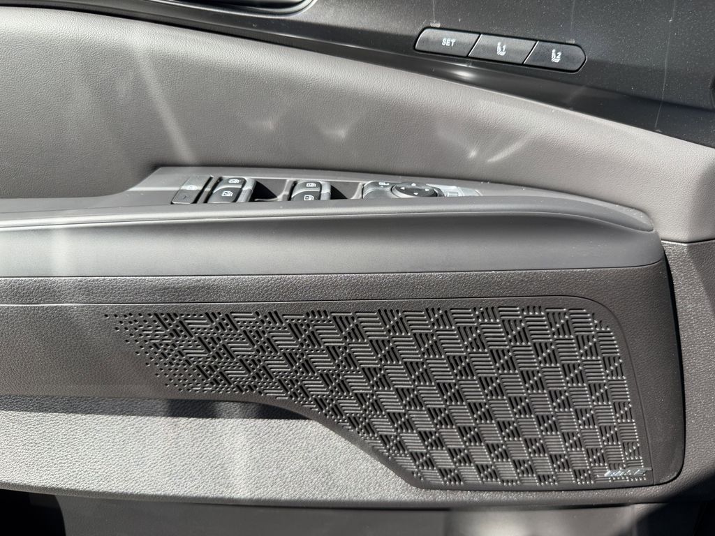 new 2026 Kia Carnival car, priced at $47,257