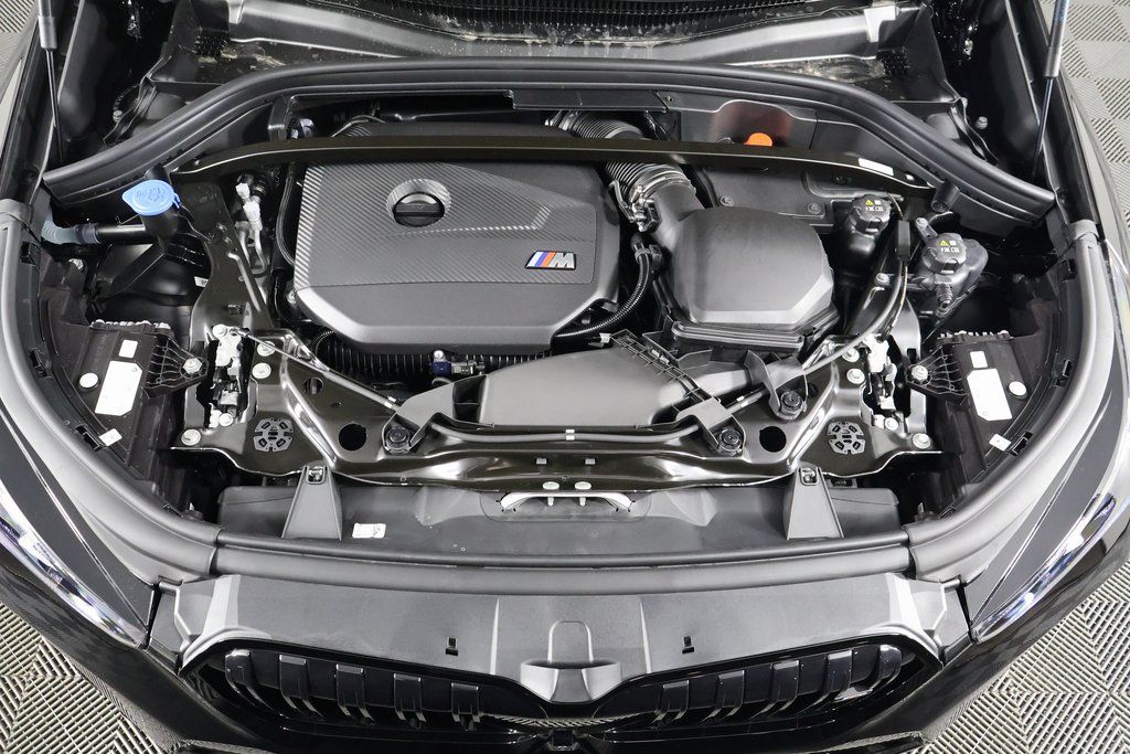 2025 BMW X1 M35i 9