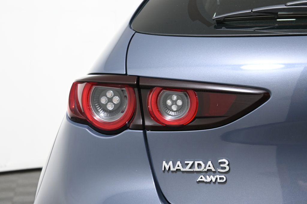 2021 Mazda Mazda3 Premium 12