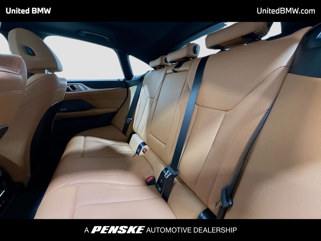 Thumbnail: 2025 BMW 4 Series - 13