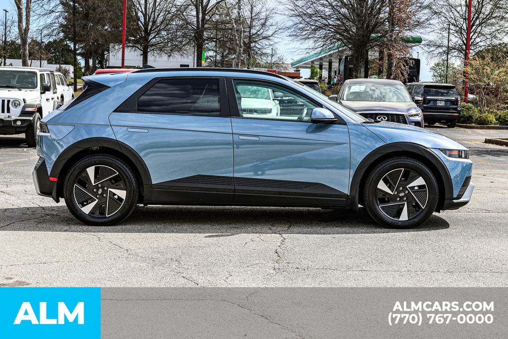 Used 2025 Blue Hyundai SEL image 10