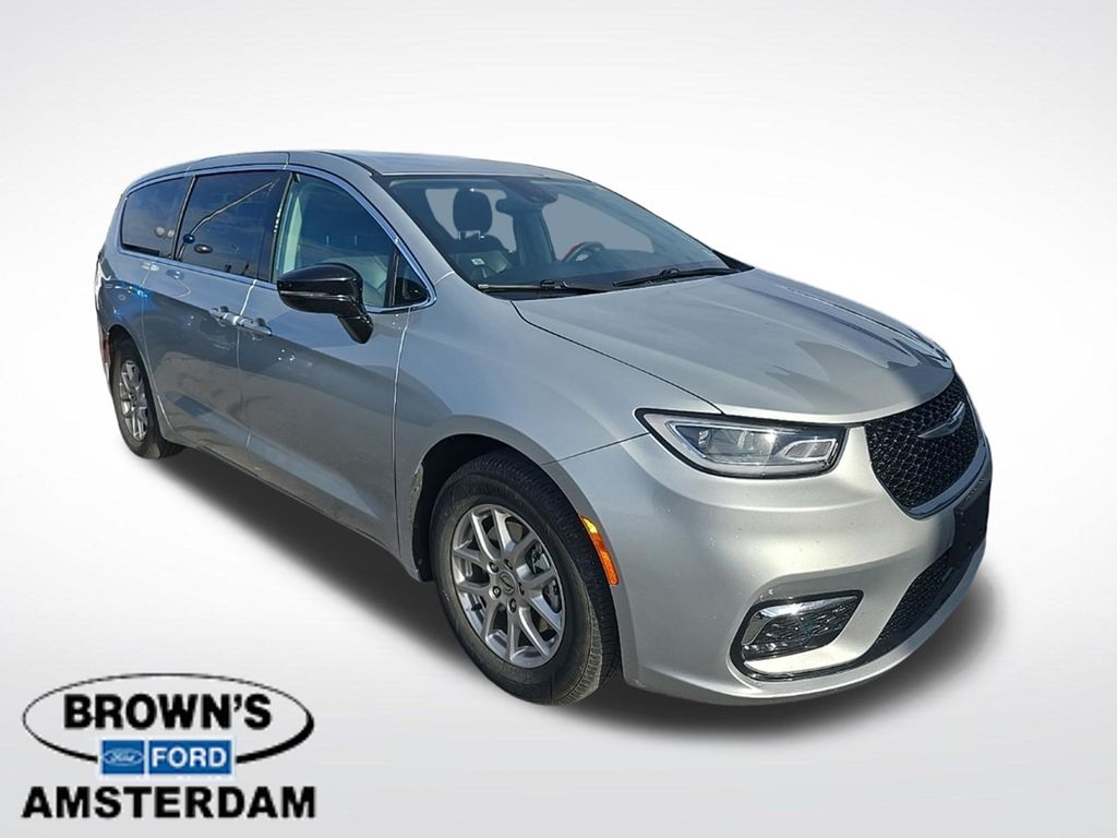 2024 Chrysler Pacifica Touring L - 0