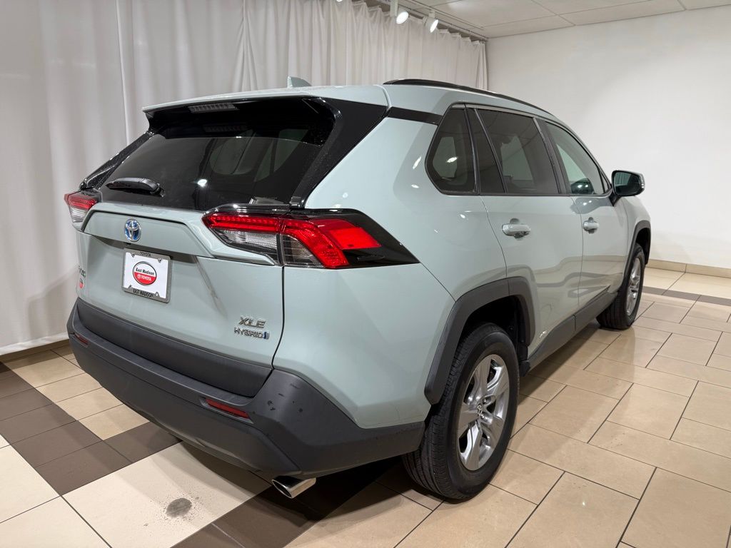 Thumbnail: 2023 Toyota RAV4 - 5