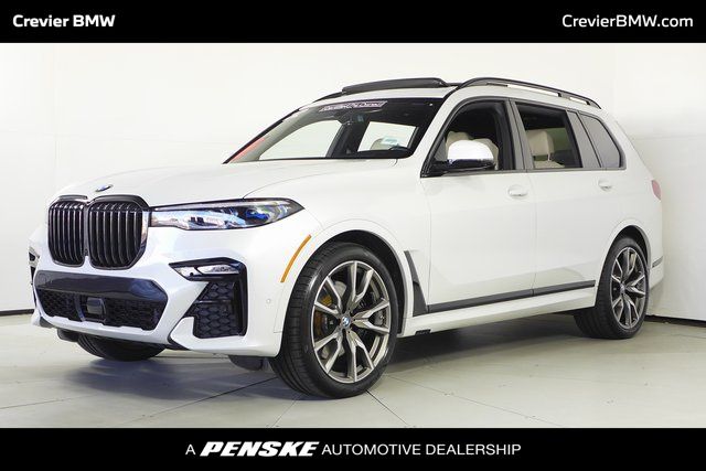 2022 BMW X7 M50i 1