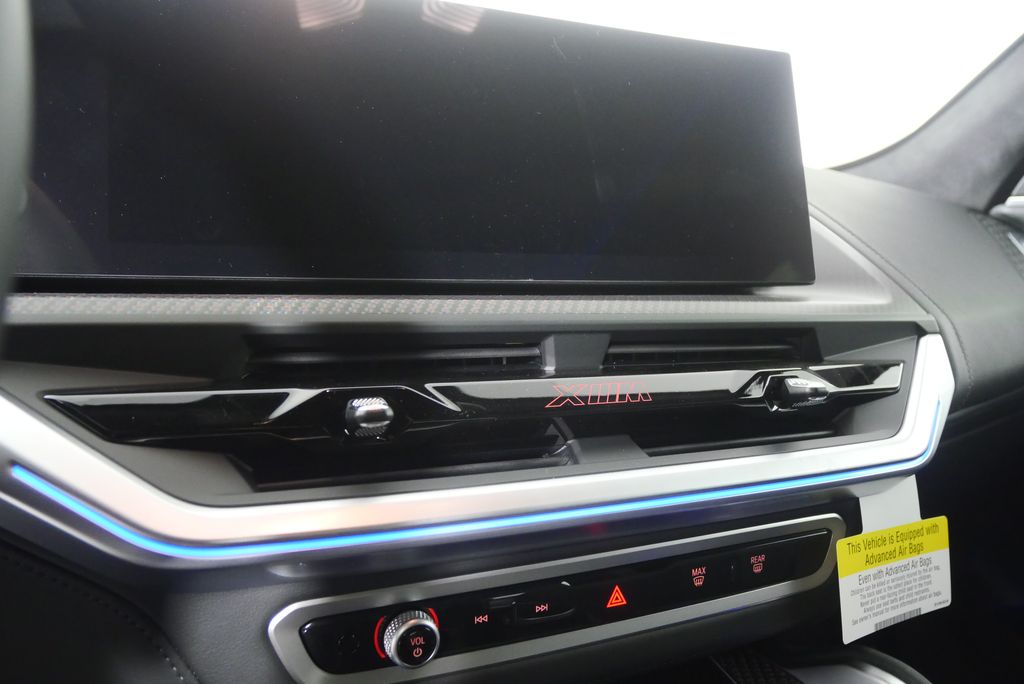 Thumbnail: 2026 BMW XM - 25