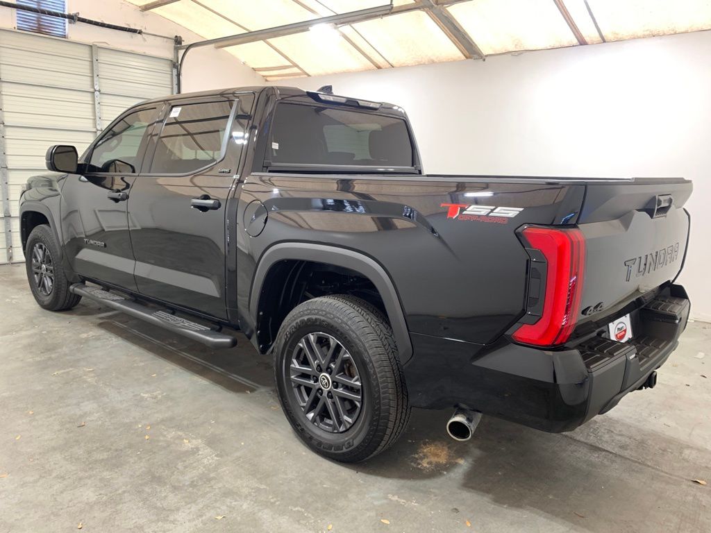 2023 Toyota Tundra SR5 2