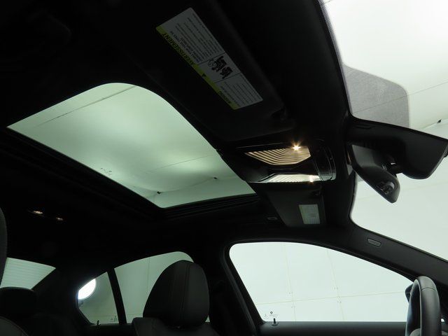 Thumbnail: 2023 BMW 3 Series - 18