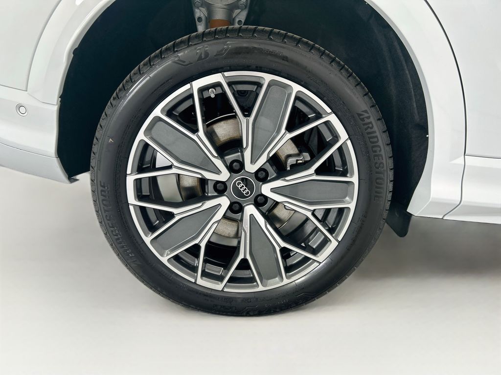 New 2026 White Audi Premium Plus image 32