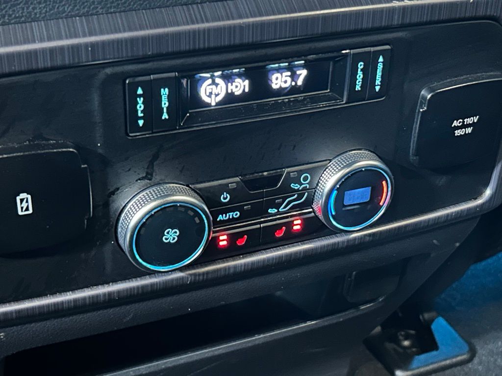 Used 2023 Agate Black Metallic Ford Platinum image 53