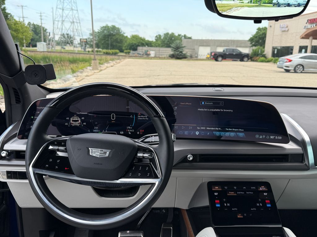Cadillac VISTIQ