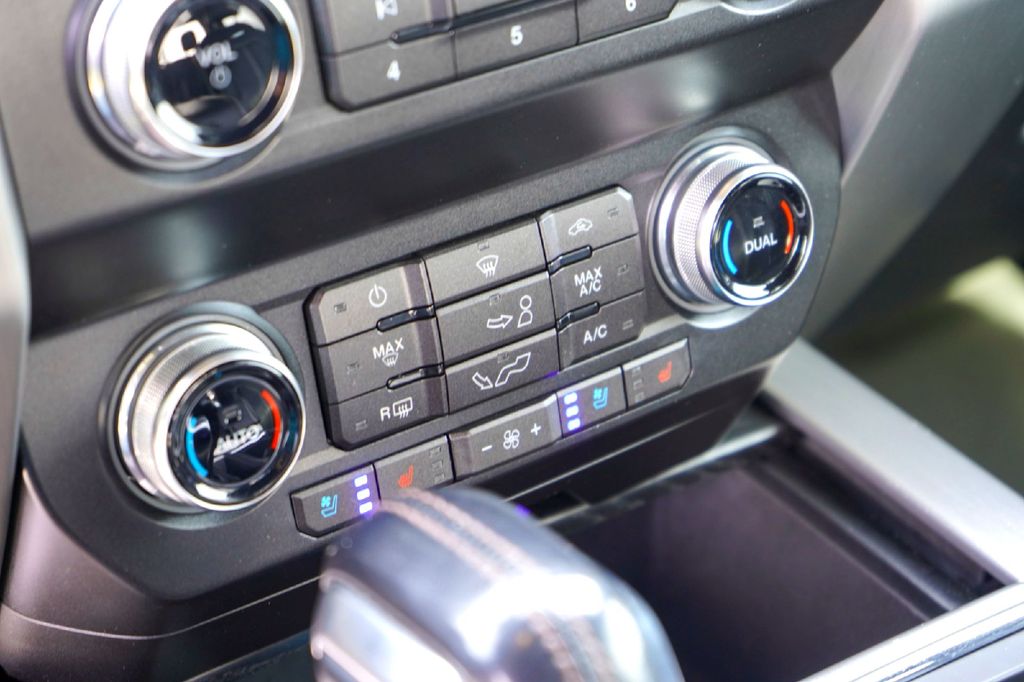 Used Car 2019 Ford F-150  Platinum For Sale Under $35,000 In Taylor, Texas