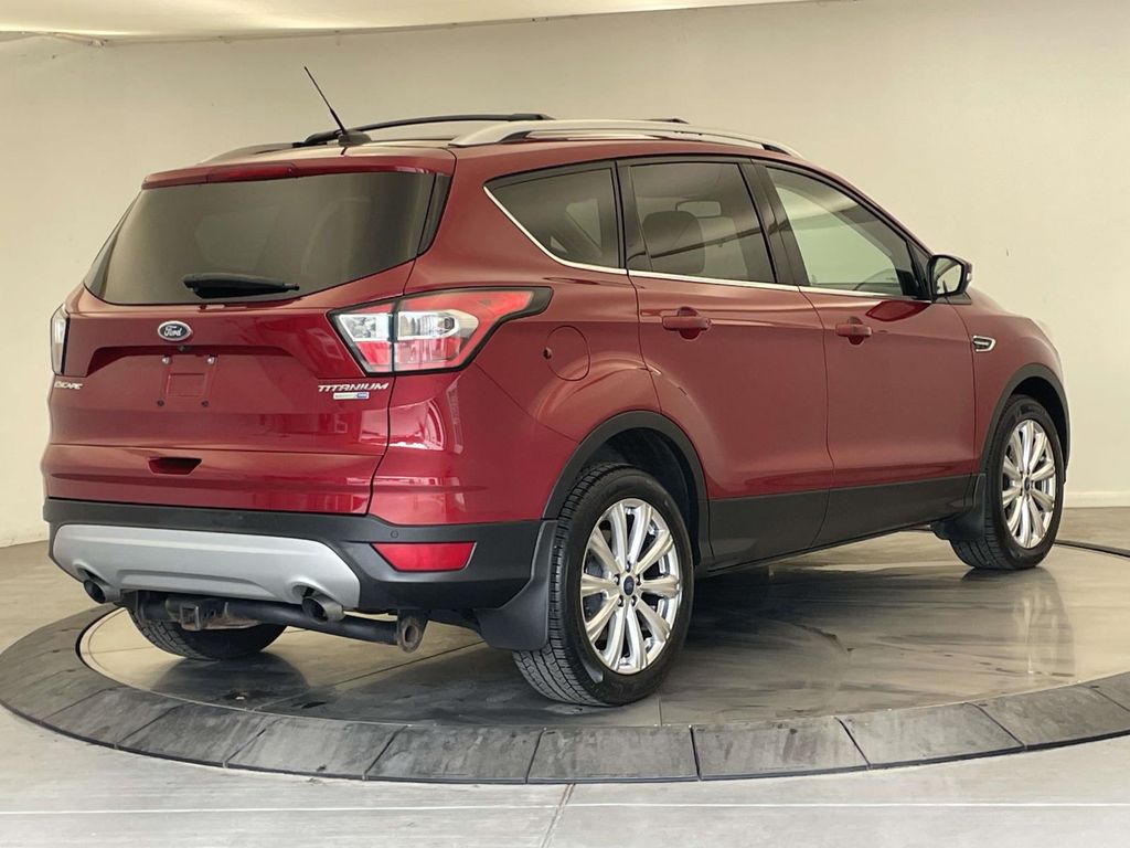 2017 Ford Escape Titanium - 6