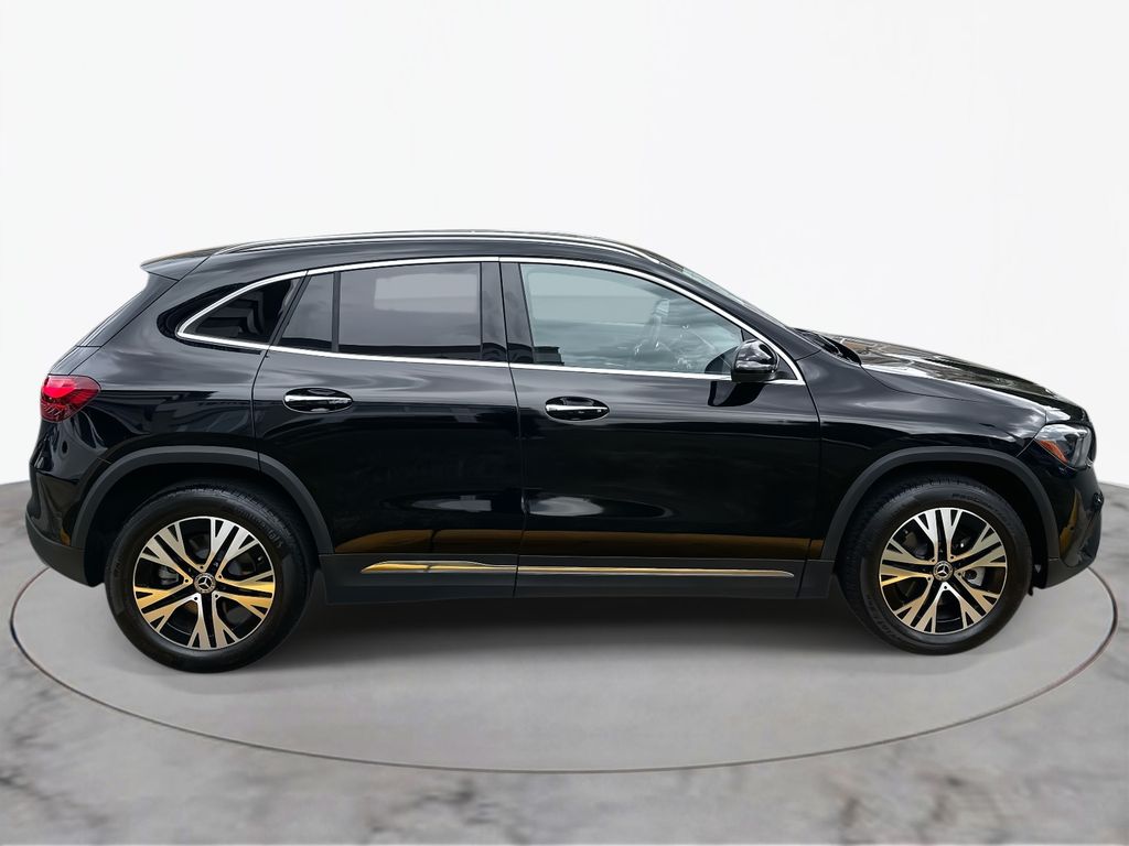 Thumbnail: 2025 Mercedes-Benz GLA - 6