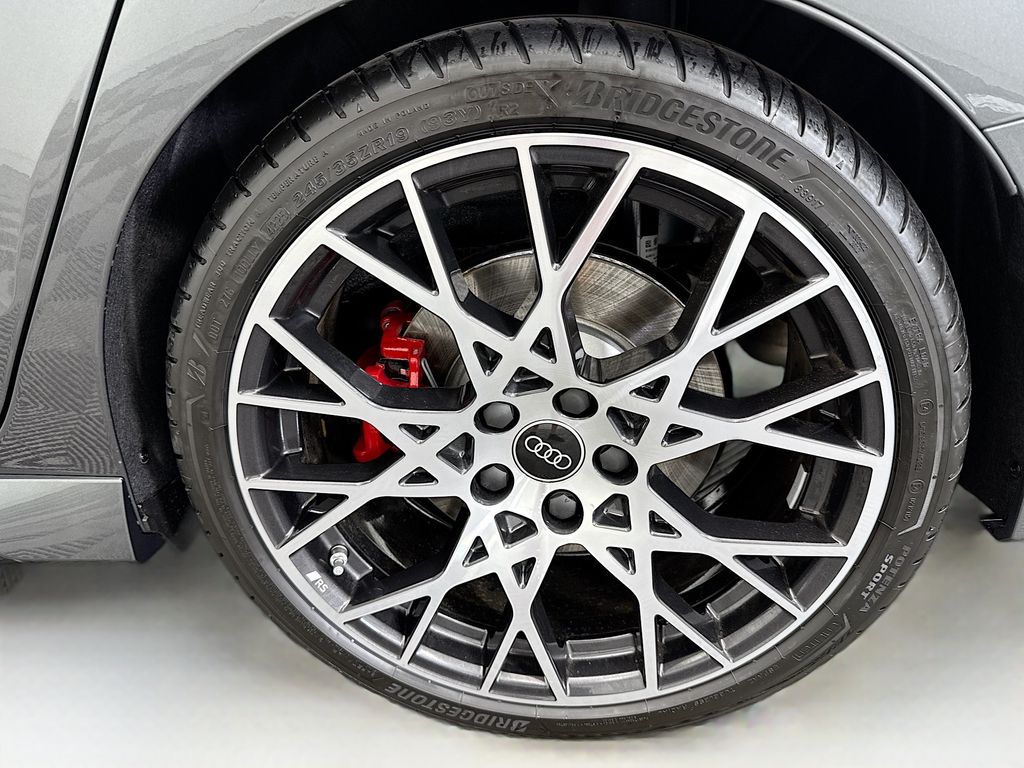 Thumbnail: 2026 Audi RS 3 - 31