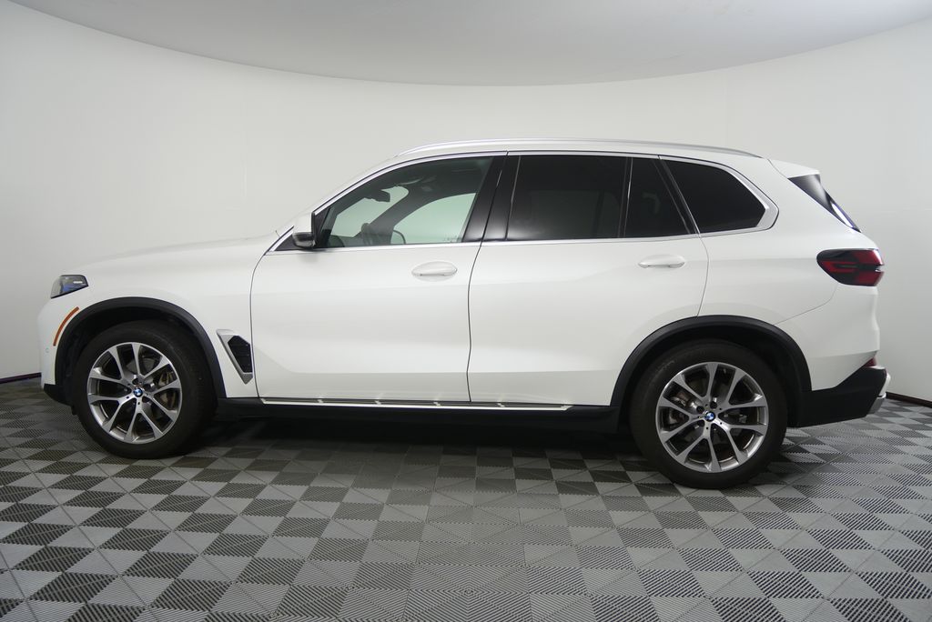 Thumbnail: 2026 BMW X5 - 6