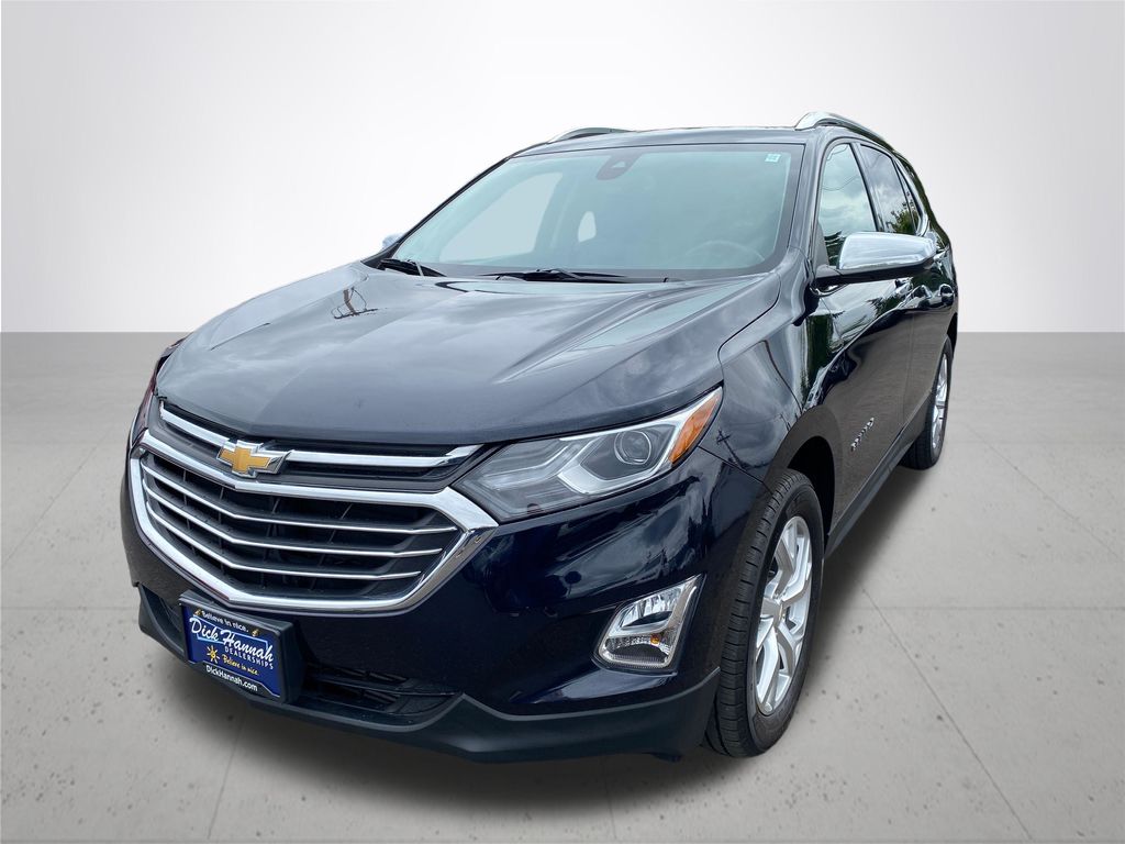 Used 2021 Chevrolet Equinox Premier with VIN 2GNAXXEV4M6141896 for sale in Gladstone, OR