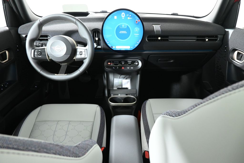 Thumbnail: 2026 MINI Cooper - 4