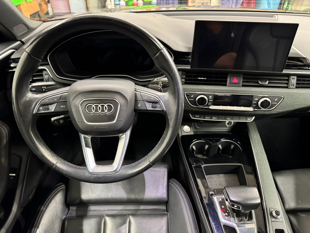 2023 Audi A4 45 S line Premium Plus