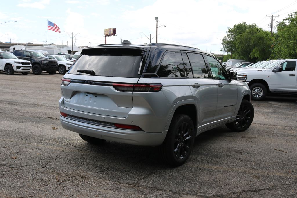 New 2026 Silver Jeep Limited Reserve image 5