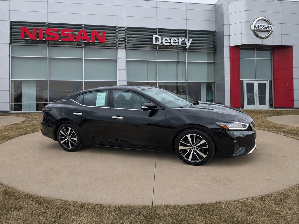 Black 2023 Nissan Maxima Sedan Continuously Variable Transmission