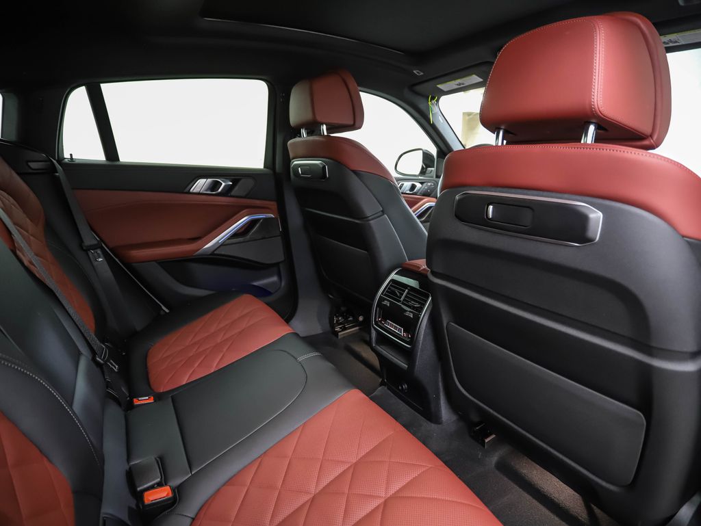 Thumbnail: 2024 BMW X6 - 26