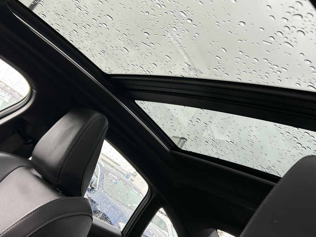 Thumbnail: 2025 BMW 2 Series - 16