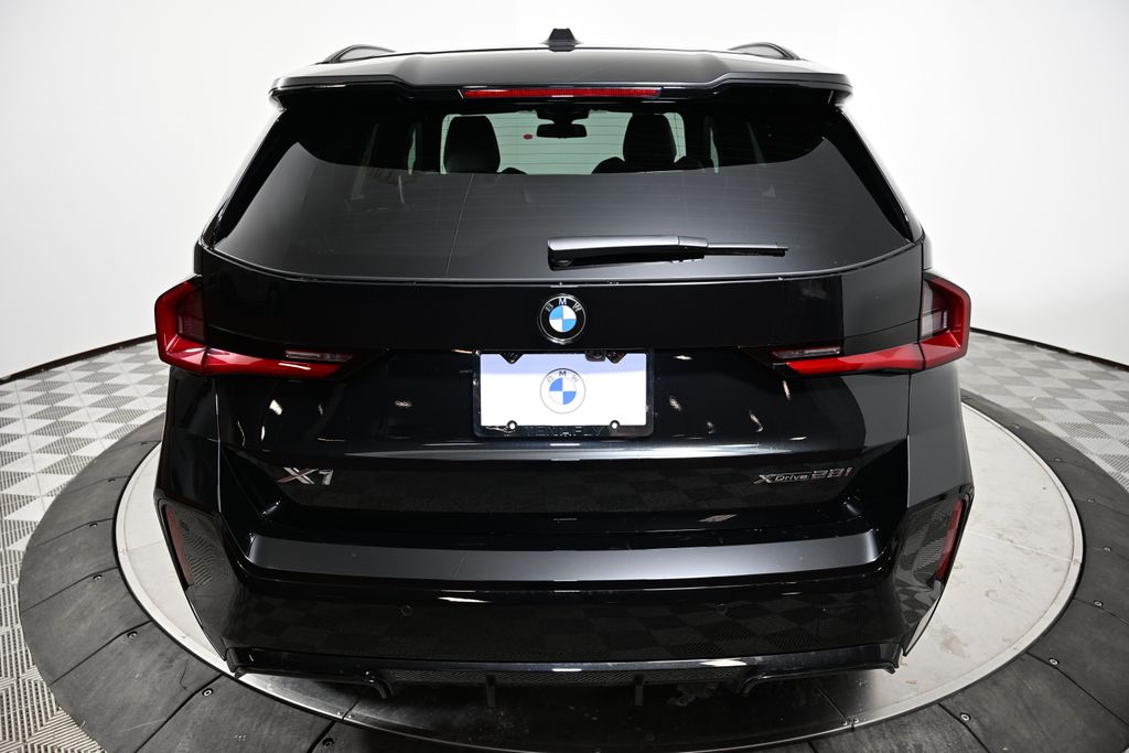 Thumbnail: 2026 BMW X1 - 4