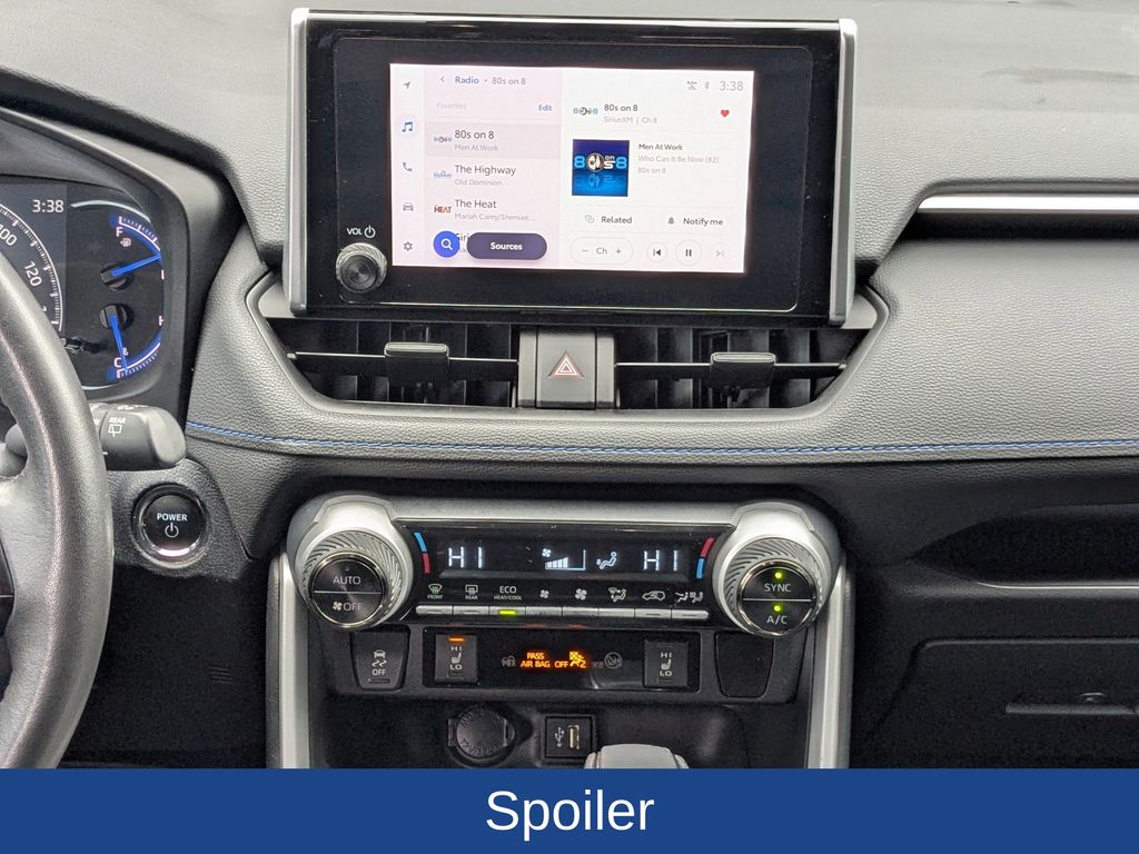 2023 Toyota RAV4 Hybrid SE