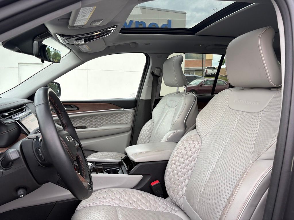 2022 Jeep Grand Cherokee 4xe Summit 4x4