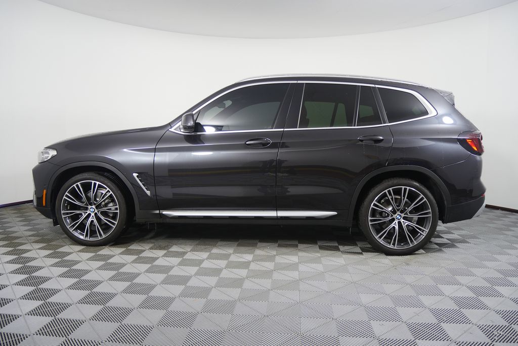Thumbnail: 2023 BMW X3 - 3