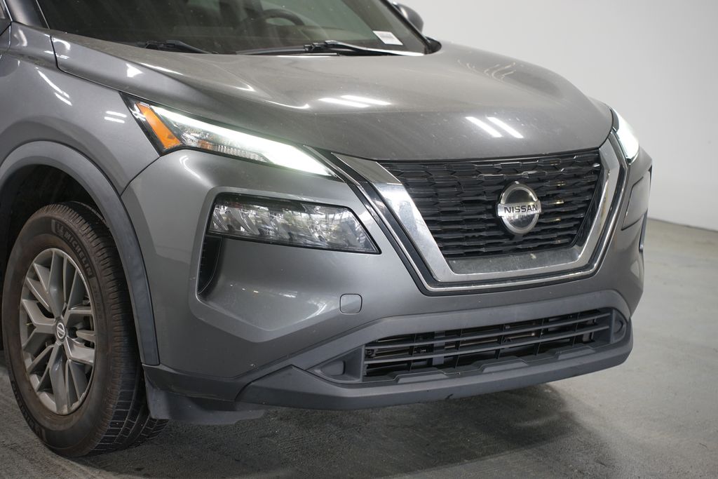 Thumbnail: 2021 Nissan Rogue - 4
