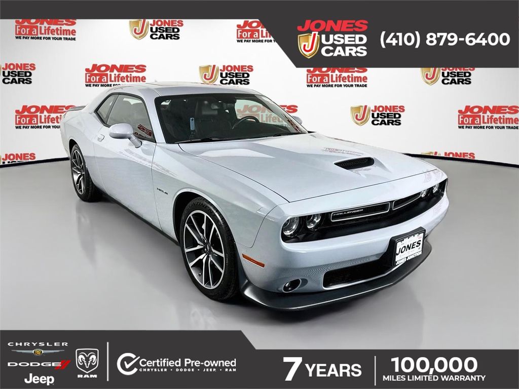 Smoke 2022 Dodge Challenger Coupe Rear-Wheel Drive 6-Speed Manual