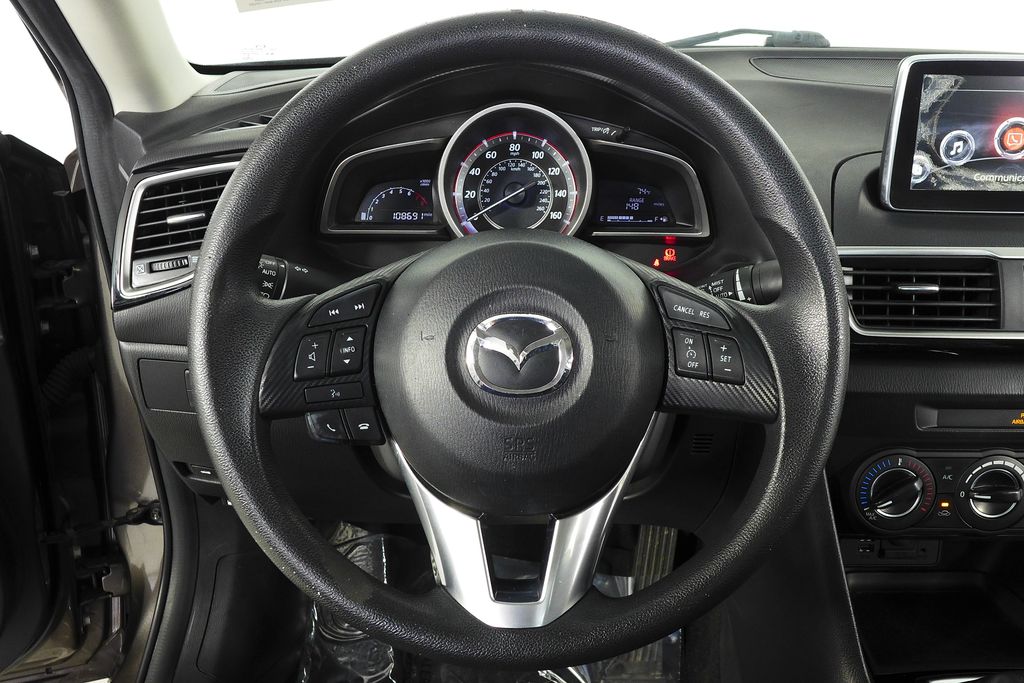 Thumbnail: 2016 Mazda Mazda3 - 25