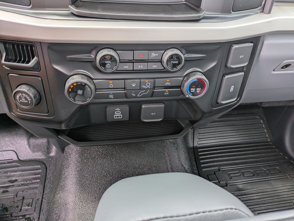 2026 Ford F-250 Super Duty XL