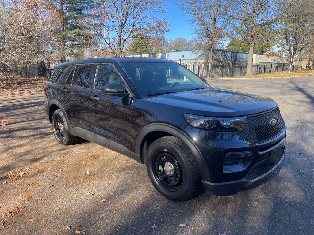 2025 Ford Police Interceptor Utility 