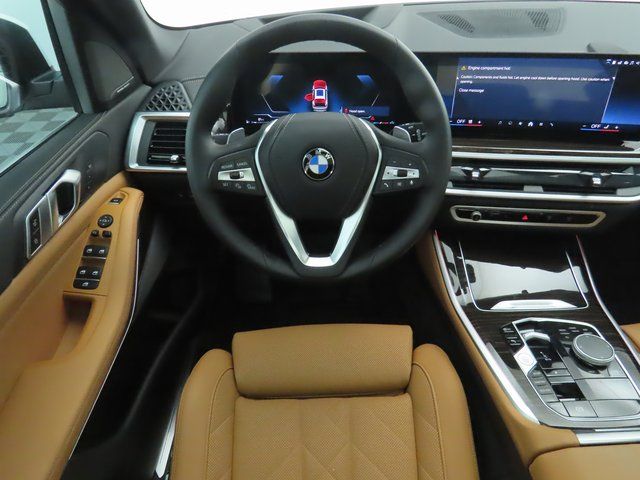 Thumbnail: 2025 BMW X5 - 10