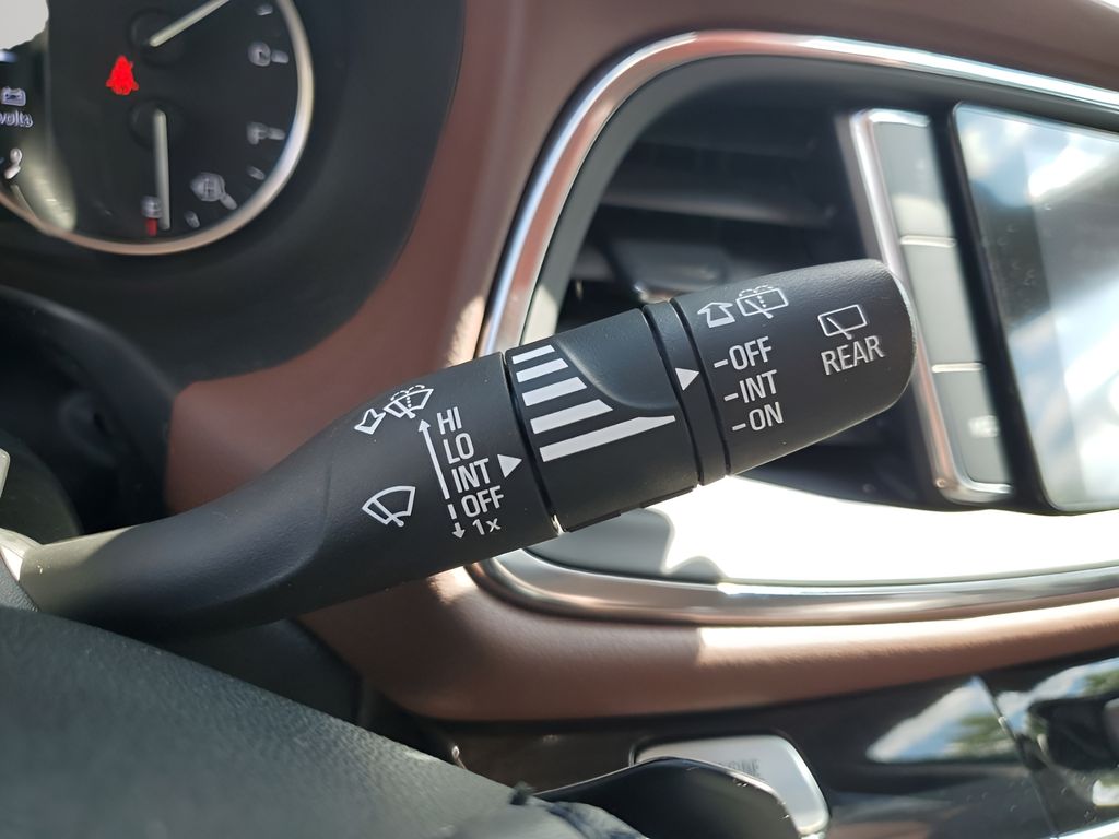 Used Car 2020 Buick Enclave  Avenir For Sale Under $30,000 In Austin, Texas