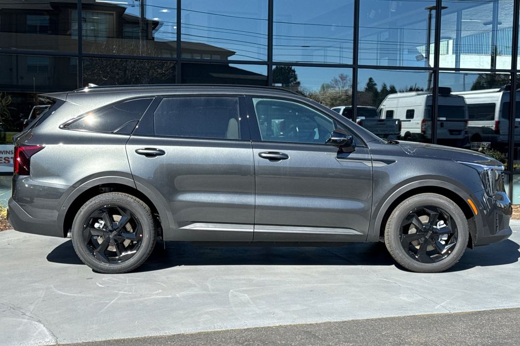new 2026 Kia Sorento Hybrid car, priced at $49,095