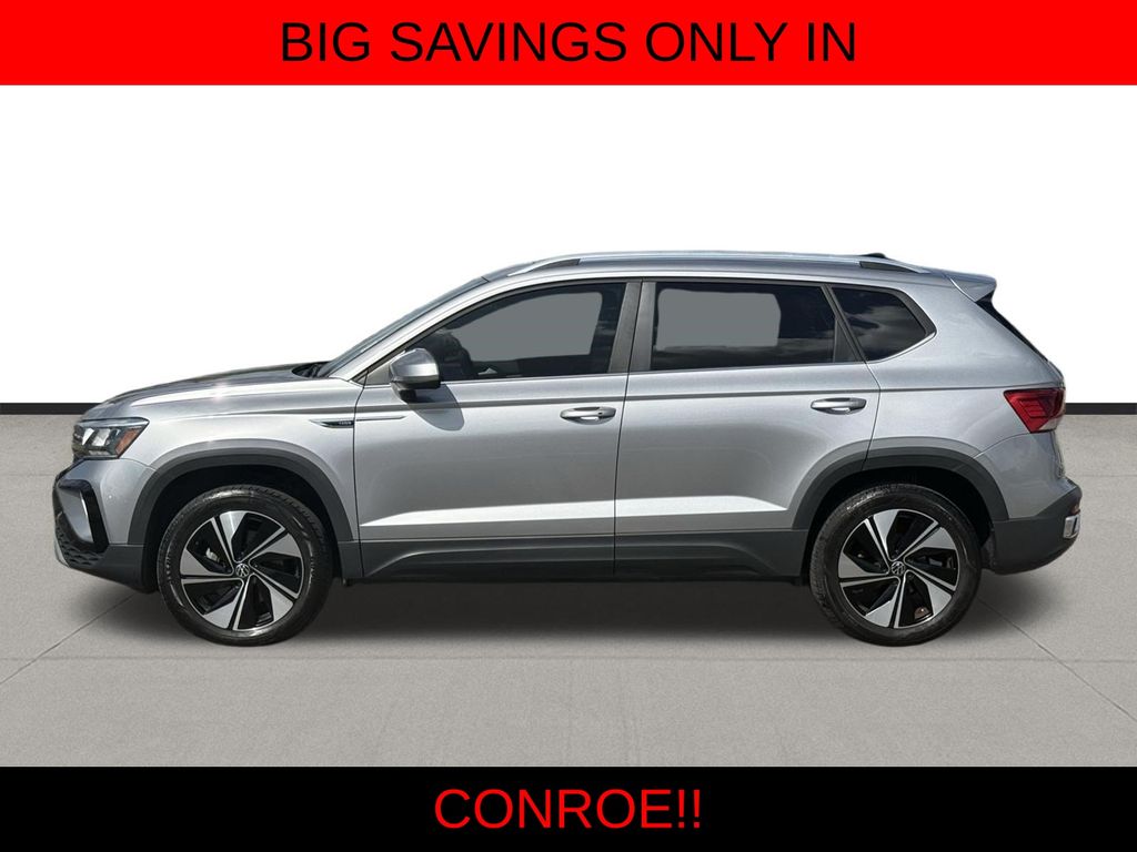 2024 Volkswagen Taos 1.5T SE  at DeMontrond Auto Country