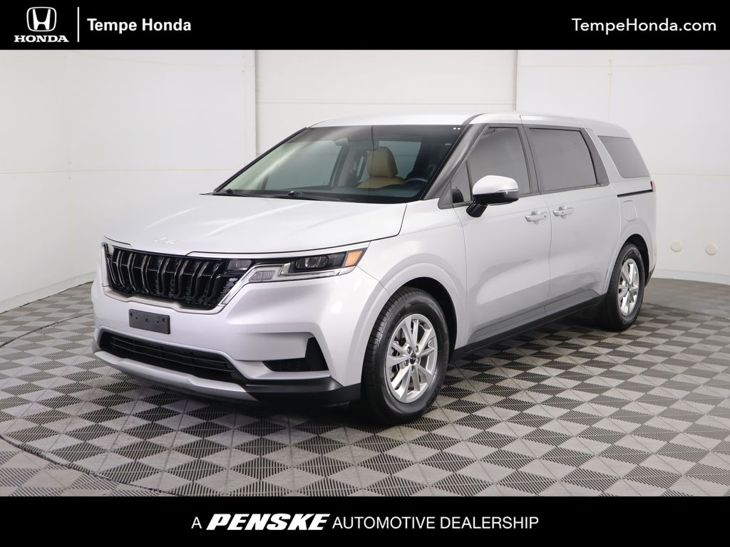 Thumbnail: 2023 Kia Carnival - 1