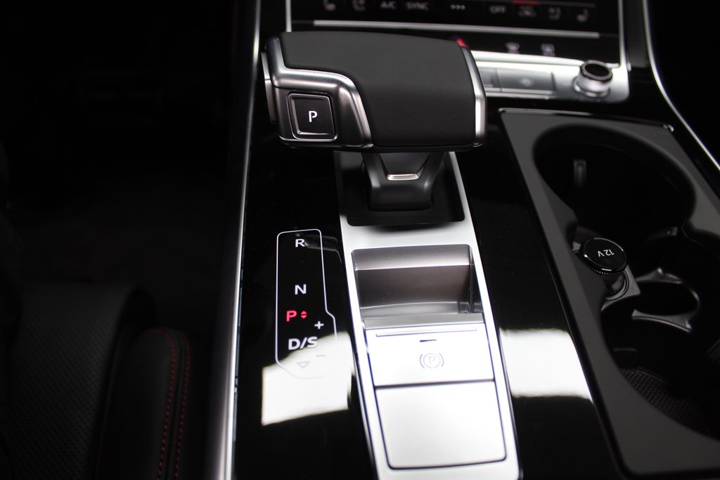 Thumbnail: 2026 Audi Q7 - 16