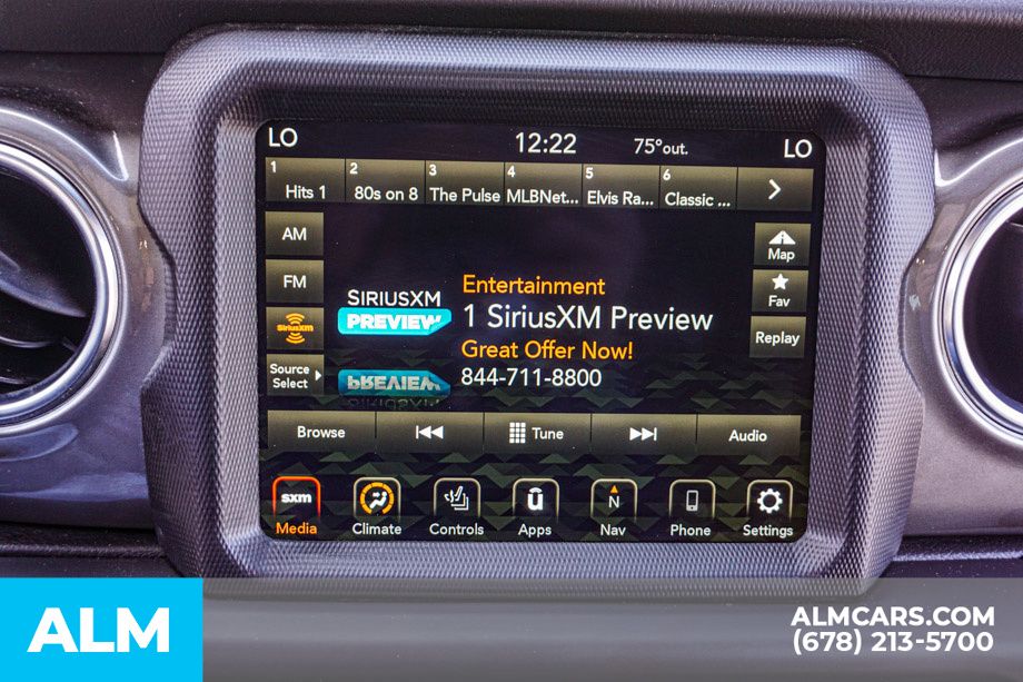 Used 2023 Silver Jeep Sahara image 40