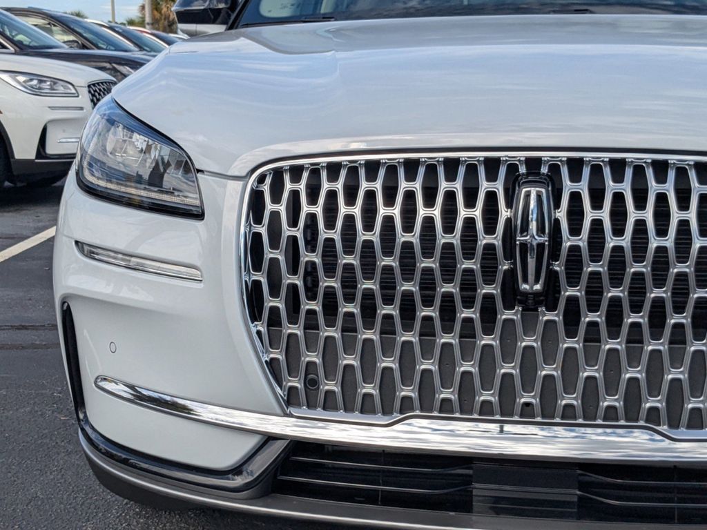 2025 Lincoln Corsair Premiere