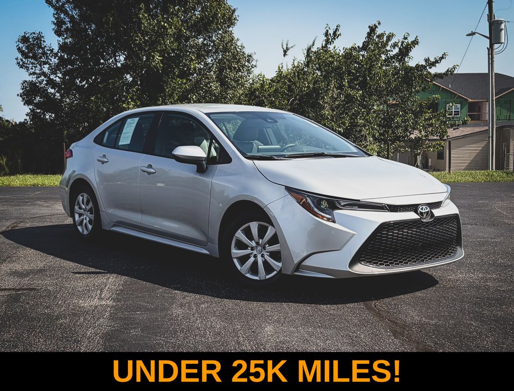 Classic Silver Metallic 2020 Toyota Corolla Sedan Front-Wheel Drive Continuously Variable Transmission