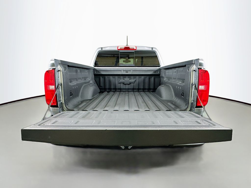 Thumbnail: 2018 Chevrolet Colorado - 24