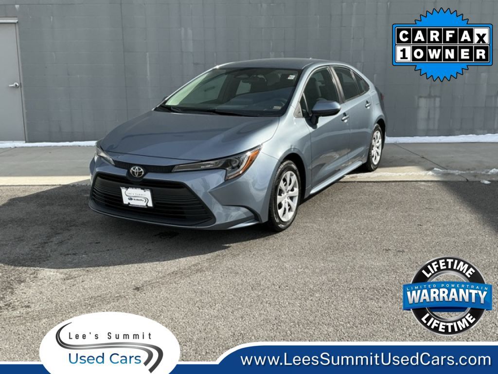2024 Toyota Corolla LE FWD
