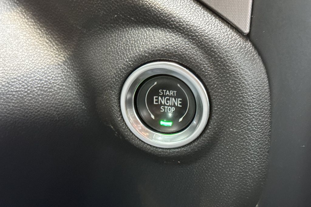 used 2021 GMC Sierra 1500 car, priced at $27,918