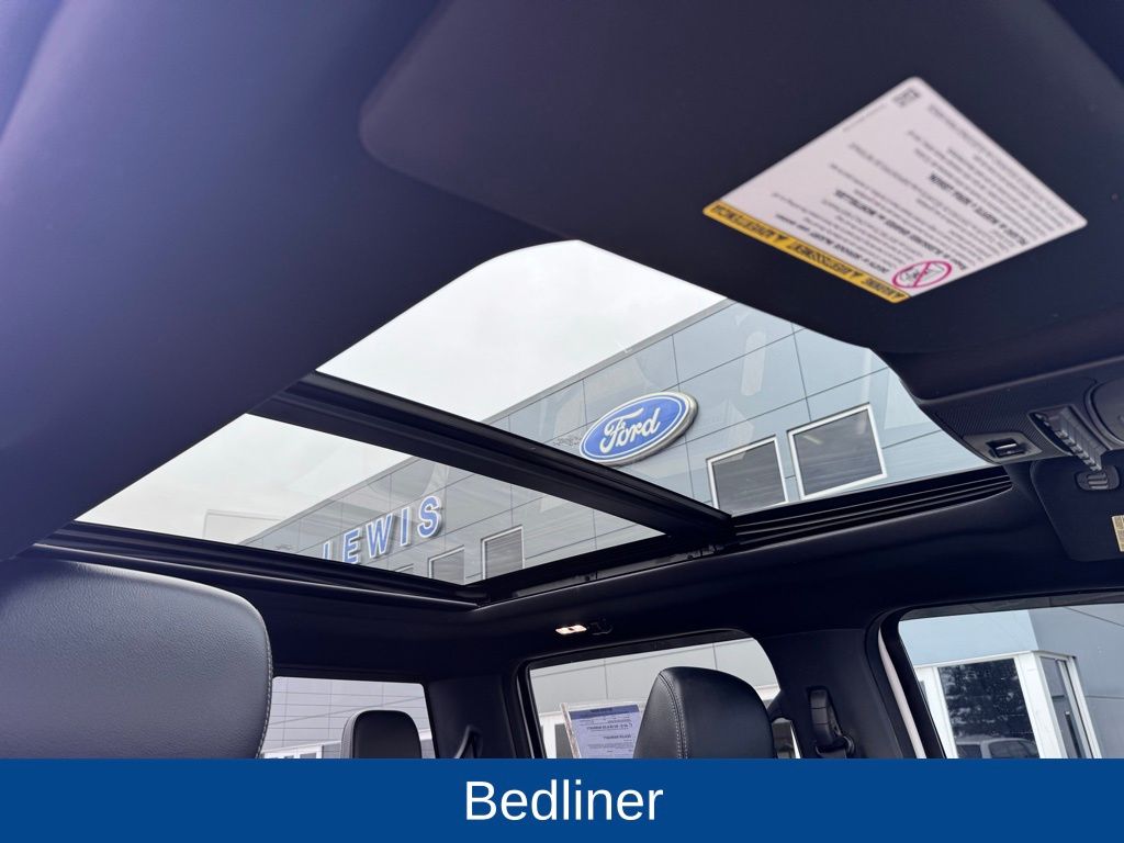 2022 Ford F-350 Lariat