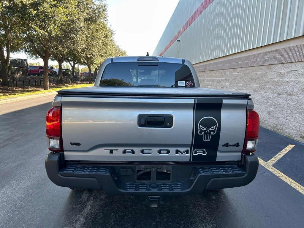 Thumbnail: 2020 Toyota Tacoma - 4
